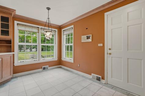 143 Backbone Road Bell Acres PA 15143