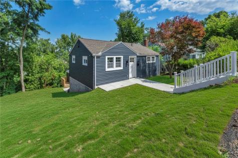 1305 Terrace Street Bridgeville PA 15017