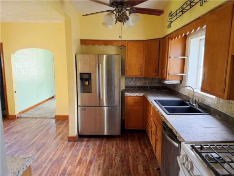 108 Brown Ave (AKA 2612 Brown Ave) Hempfield Township PA 15634