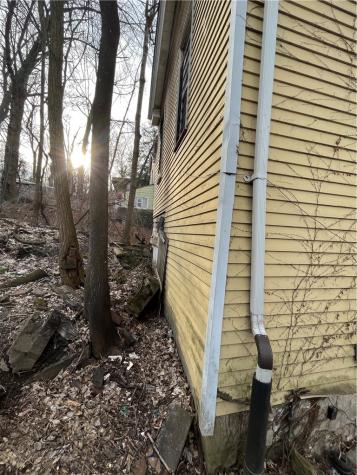 416 Cedarhurst Street Beltzhoover PA 15210