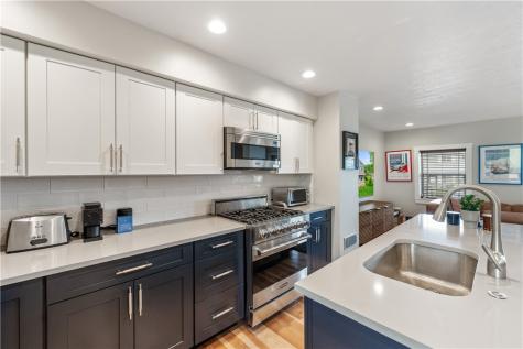 758 5th Street Beaver PA 15009