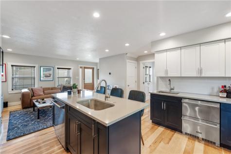 758 5th Street Beaver PA 15009