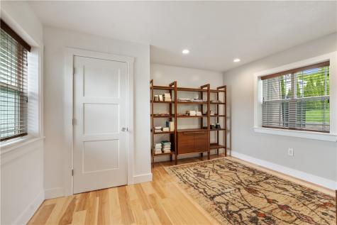 758 5th Street Beaver PA 15009