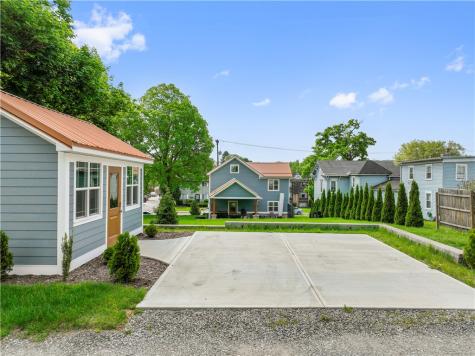 758 5th Street Beaver PA 15009