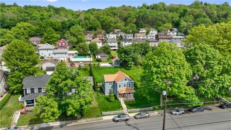 758 5th Street Beaver PA 15009