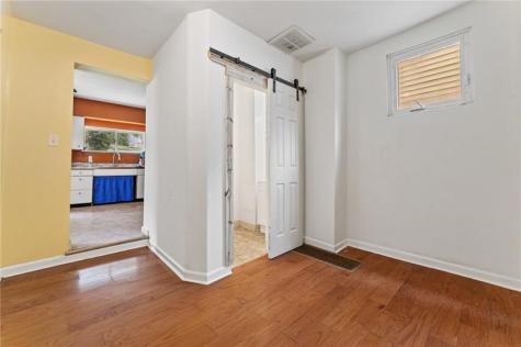 713 Saline Street Greenfield PA 15207
