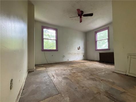1108 Fabyan Street Spring Hill PA 15212