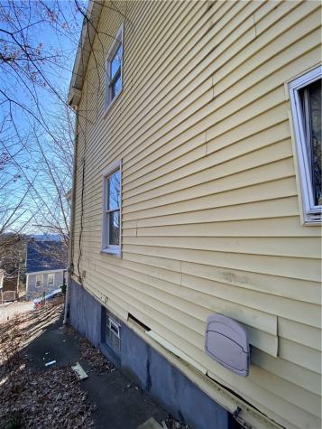 1108 Fabyan Street Spring Hill PA 15212
