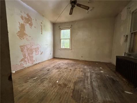 1108 Fabyan Street Spring Hill PA 15212