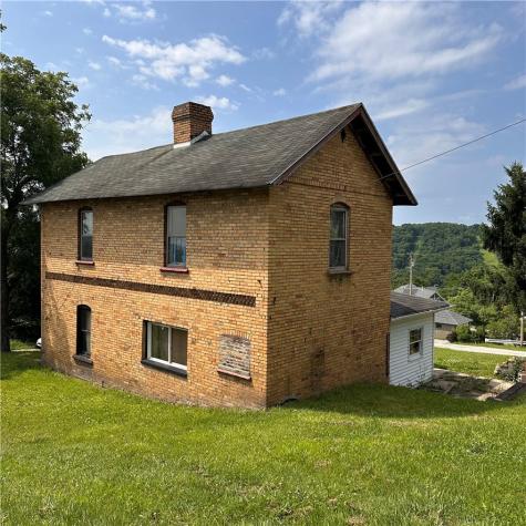 500 4th Street Marianna Boro PA 15345