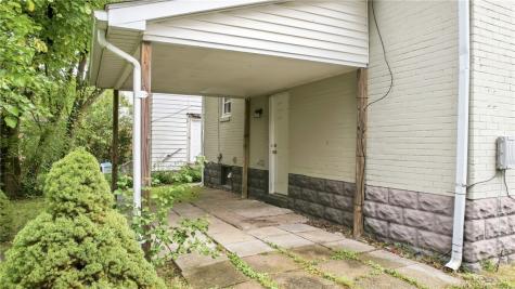 770 Stambaugh Avenue Sharon PA 16146