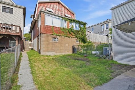 434 Melrose Avenue Ambridge PA 15003