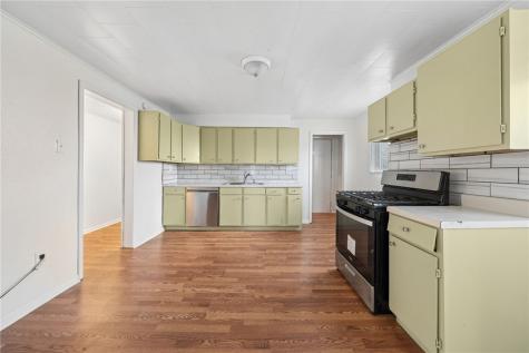 1946 Arlington Avenue Arlington PA 15210