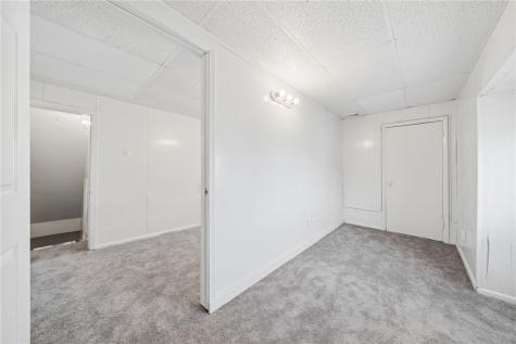 1946 Arlington Avenue Arlington PA 15210