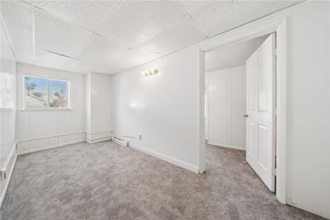 1946 Arlington Avenue Arlington PA 15210