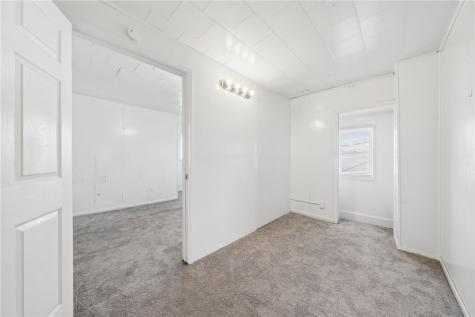 1946 Arlington Avenue Arlington PA 15210