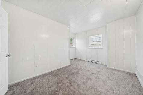 1946 Arlington Avenue Arlington PA 15210