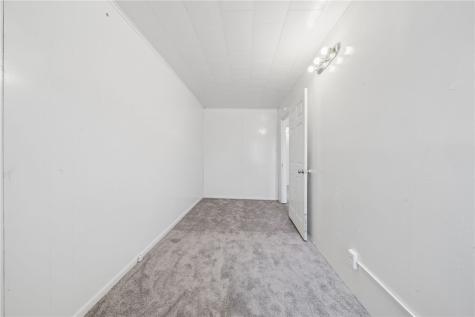 1946 Arlington Avenue Arlington PA 15210