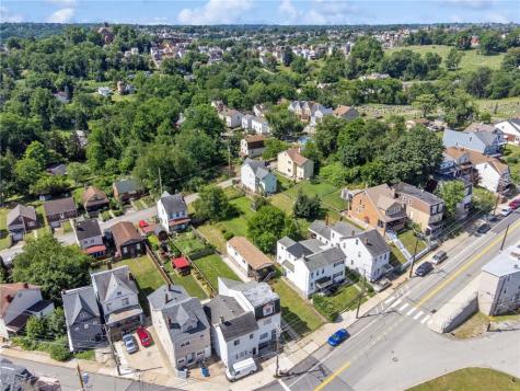 1946 Arlington Avenue Arlington PA 15210