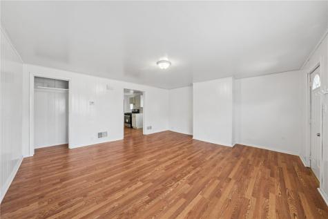 1946 Arlington Avenue Arlington PA 15210