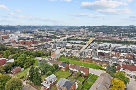 1848 Arcena Street Hill District PA 15219