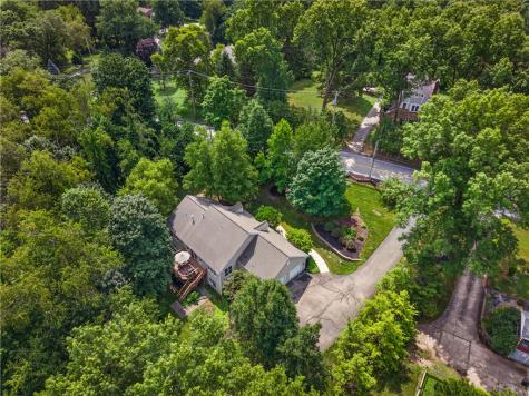 445 Dorseyville Road Fox Chapel PA 15215