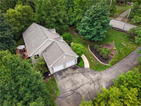 445 Dorseyville Road Fox Chapel PA 15215