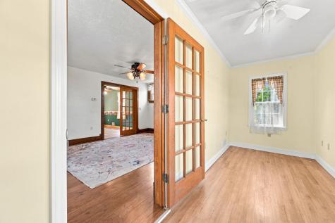 517 Reno Street Rochester PA 15074