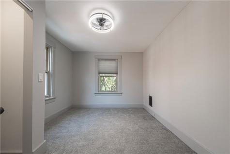 641 Center Avenue Avalon PA 15202