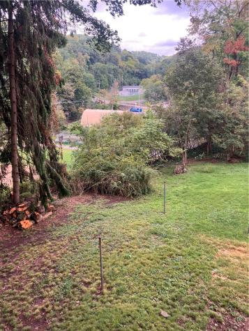 641 Center Avenue Avalon PA 15202