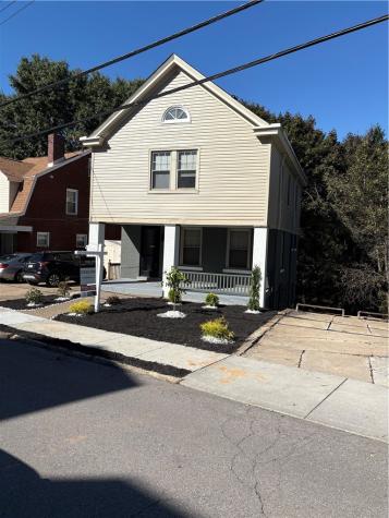 641 Center Avenue Avalon PA 15202