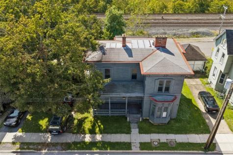 1324 3rd Avenue New Brighton PA 15066
