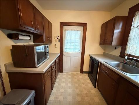 214 Magnolia Street Whitaker PA 15120
