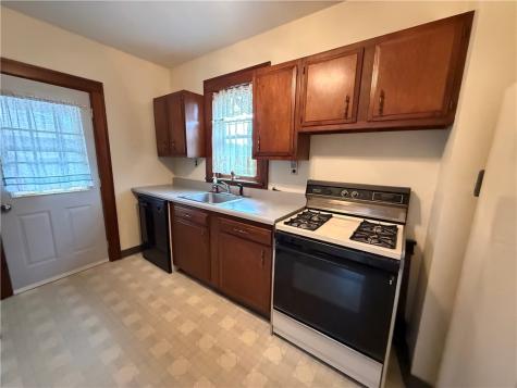 214 Magnolia Street Whitaker PA 15120