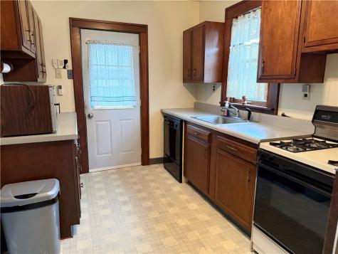 214 Magnolia Street Whitaker PA 15120