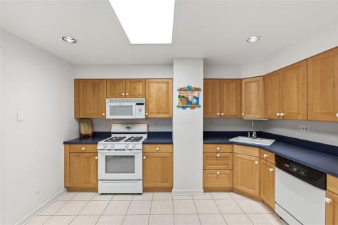 348 Hastings Street Point Breeze PA 15206