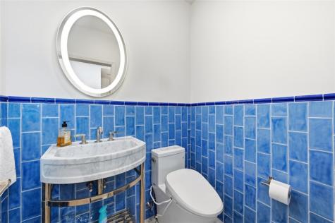 348 Hastings Street Point Breeze PA 15206