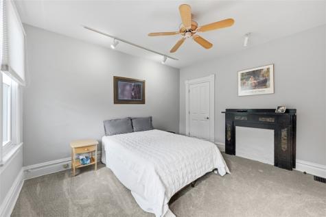 348 Hastings Street Point Breeze PA 15206
