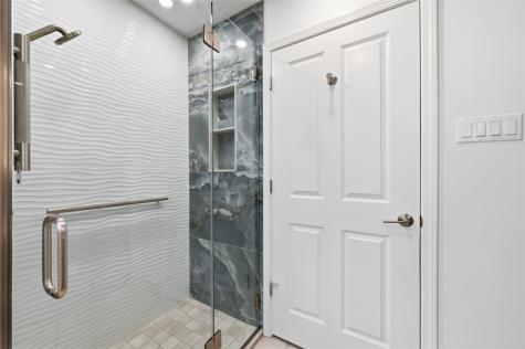 348 Hastings Street Point Breeze PA 15206