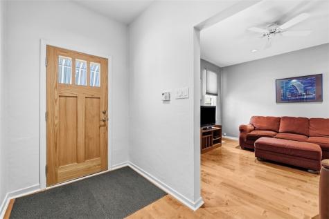 348 Hastings Street Point Breeze PA 15206
