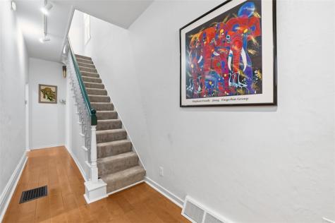 348 Hastings Street Point Breeze PA 15206
