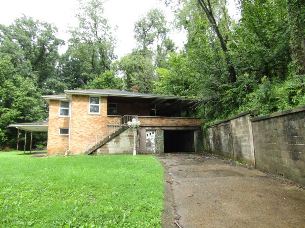 4107 Miracle Ridge Road Forward Township PA 15063