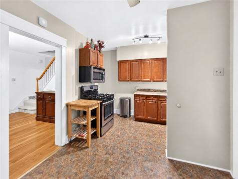 635 East End Regent Square PA 15221