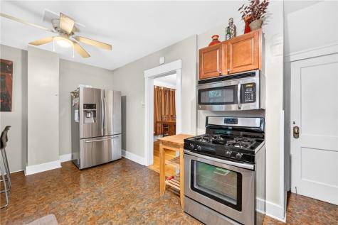 635 East End Regent Square PA 15221