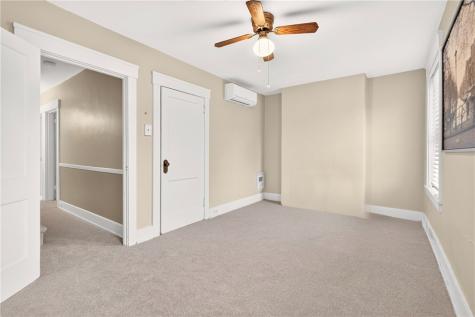 635 East End Regent Square PA 15221