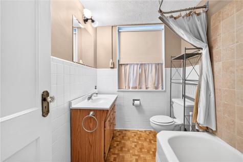 635 East End Regent Square PA 15221