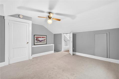 635 East End Regent Square PA 15221
