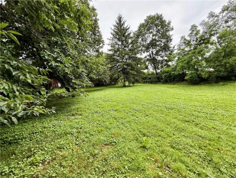 527 Sugar Lane Clarksville PA 15322