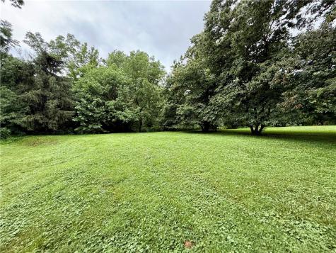 527 Sugar Lane Clarksville PA 15322