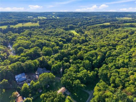 983 Lakewood Neshannock Falls Road Hickory Township PA 16105